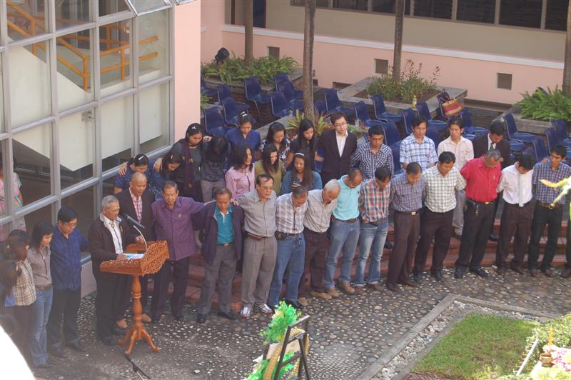 ../Picture/2552/DSC_0083 (Medium).JPG